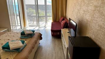 Deluxe Double Room, Balcony, Lake View