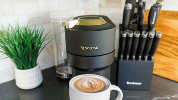 Kaffe og/eller kaffemaskin