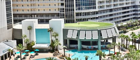 Beheizter Pool