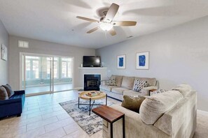 TV, fireplace, offices
