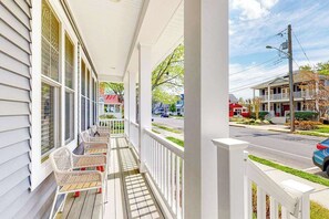 Property grounds - Home near beach with private pool, EV charger, AC, outdoor shower, yard & W/D (Rehoboth Beach)