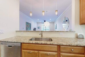 Interior - Grande at Canal Pointe 1st floor condo w/shared pool, tennis court & gym (Rehoboth Beach)