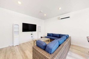 TV, table football, offices - Rehoboth Beach House condo with all-new interior, on-site pool, & washer/dryer (Rehoboth Beach)