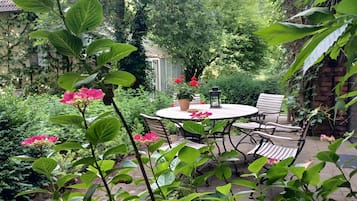 Utendørsservering