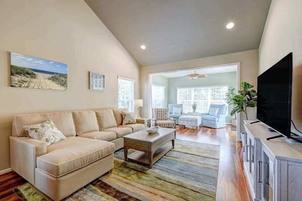 TV, offices - Coastal Luxury & Community Charm: Your Rehoboth Beach Retreat (Rehoboth Beach)