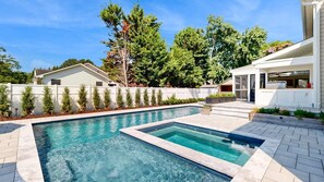 Pool - Rehoboth Beach spacious house w/private pool, hot tub, close to beach (Rehoboth Beach)