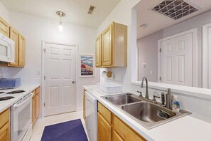 Fridge, microwave, oven, stovetop - Captiva Sands at Eagles Landing condo w/community pools, tennis/pickleball court (Rehoboth Beach)