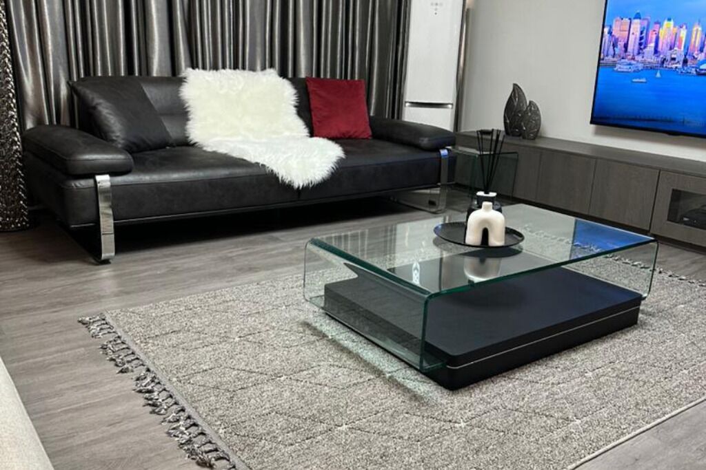 Apartamento, balcón, vistas al patio | Zona de estar