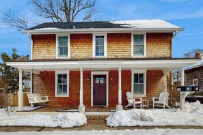 Exterior - Town of Lewes Duplex w/deck, close to beach & restaurants (Lewes)