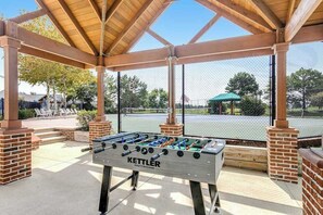 Terrace/patio - Bear Trap Dunes house w/ gym, tennis court, shared sauna, and free WiFi (Ocean View)