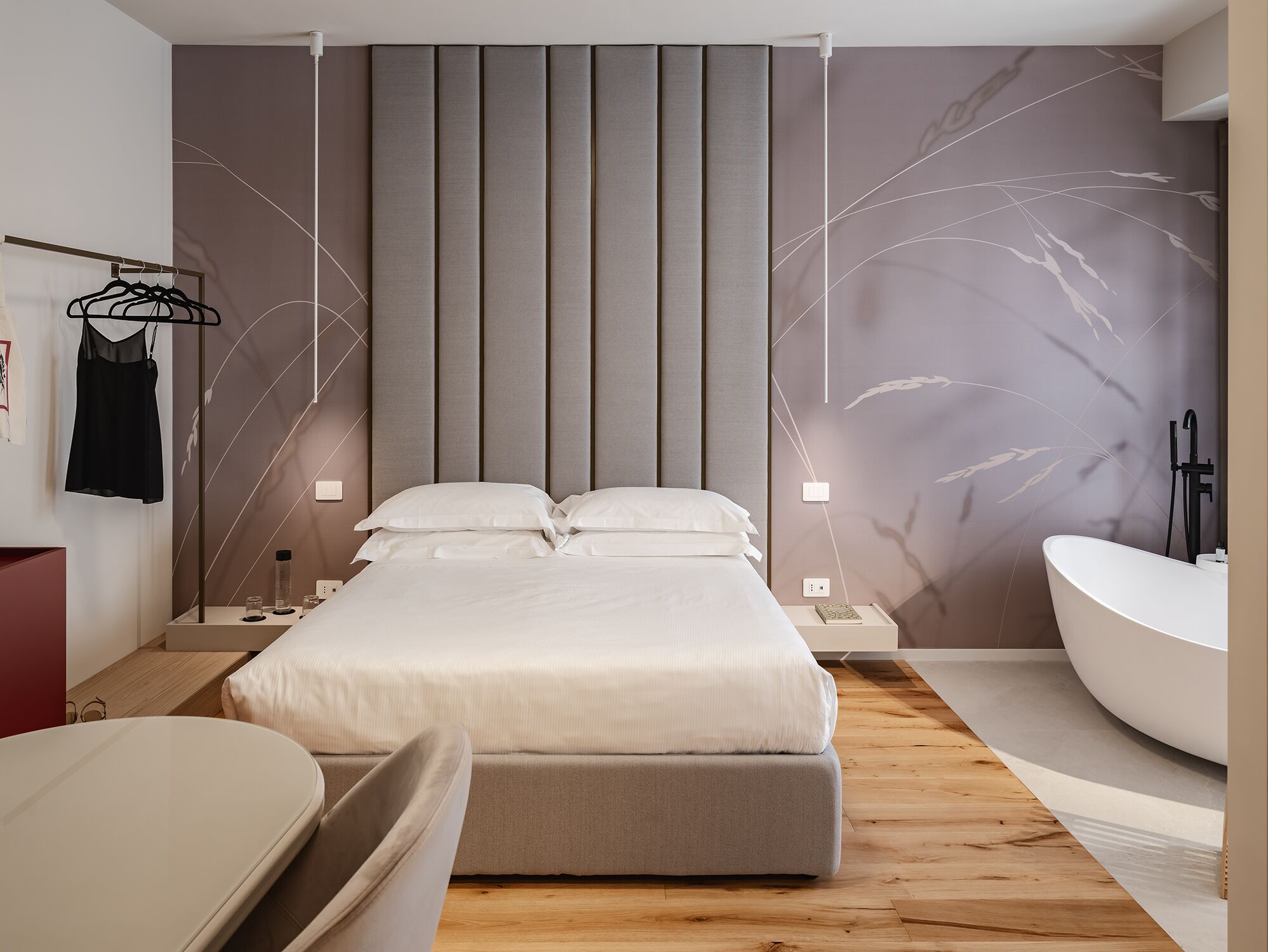 Suite Executive, bagno in camera | Una cassaforte in camera, postazione laptop, tende oscuranti