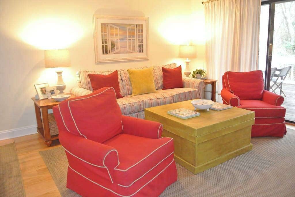1st-floor Sea Colony Tennis Condo With Pool, Gym, & Fireplace - Delaware