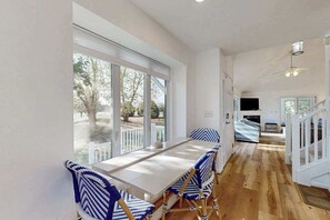 Interior - Plantations East Townhouse w/patio, Washer/Dryer & free WIFI (Lewes)