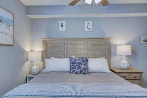 Iron/ironing board, WiFi, bed sheets - Condo near the ocean with pool, grill, courtyard, washer/dryer, & AC (Rehoboth Beach)