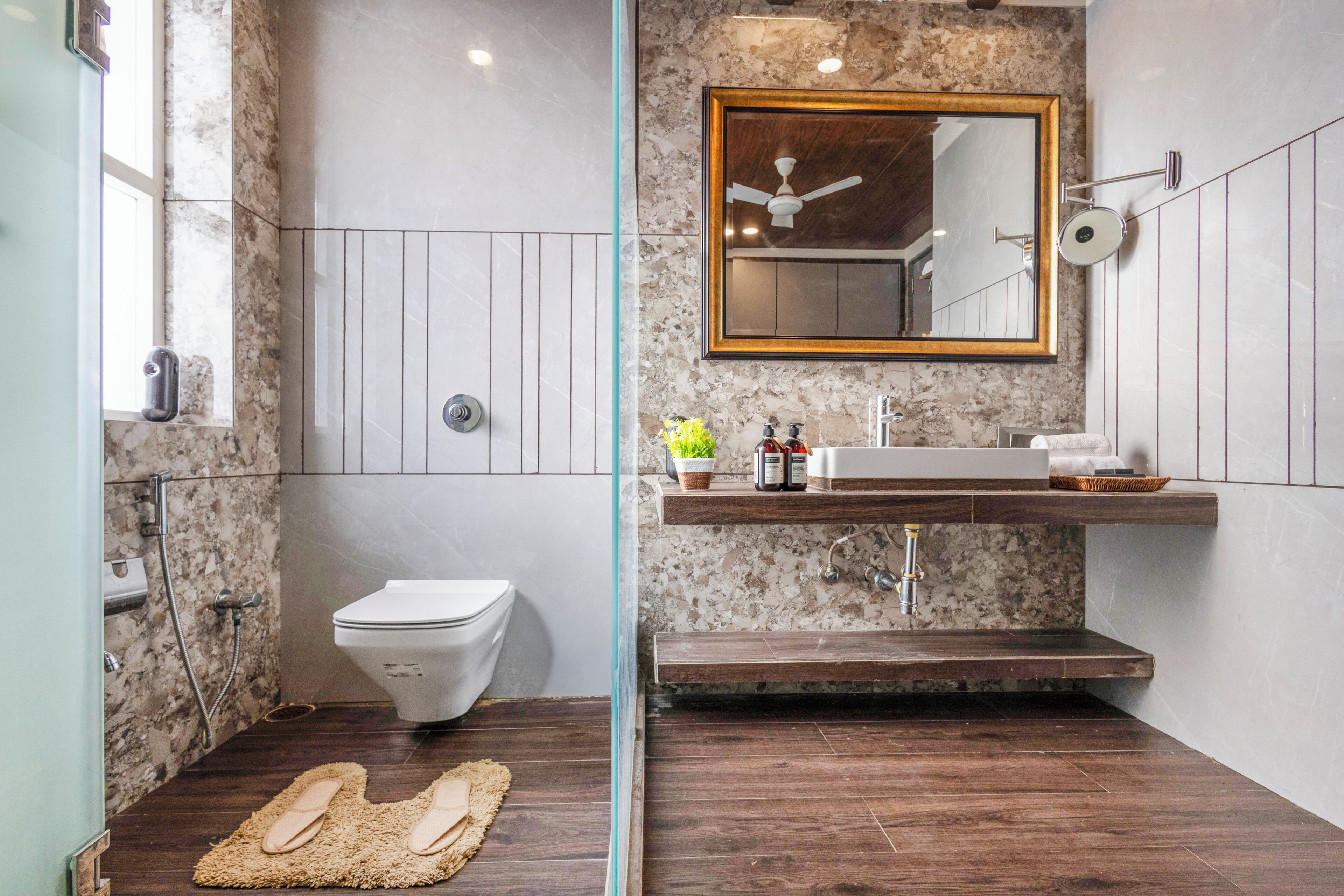 Luxury Triple Room | Bathroom