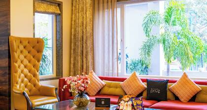 ELIVAAS Prive Mountain Creek 1 Luxe Room