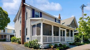Exterior - Town of  Rehoboth Beach condo with screened porch & W/D - walk to beach (Rehoboth Beach)