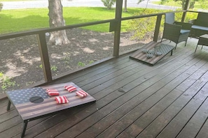 Terrace/patio - Town of Rehoboth Beach Dog friendly home with W/D & free WIFI (Rehoboth Beach)