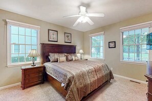 WiFi, bed sheets - Bear Trap Dunes dog-friendly house w/ shared sauna, tennis court, balcony (Ocean View)