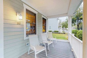 Terrace/patio - Bear Trap Dunes dog-friendly house w/ shared sauna, tennis court, balcony (Ocean View)