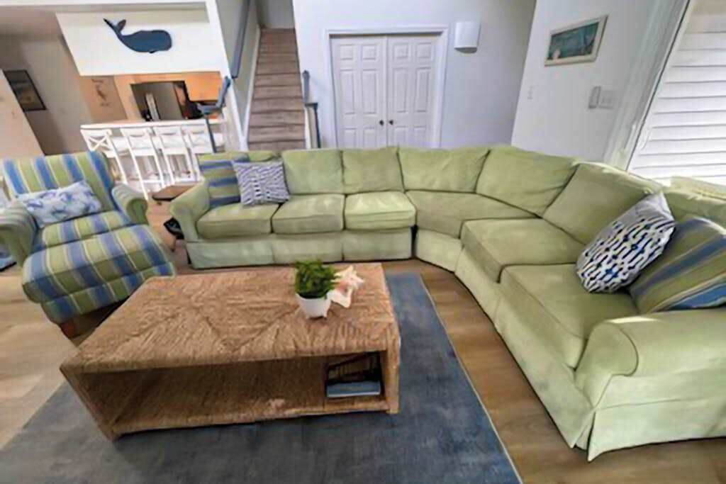 TV, fireplace, DVD player, offices
