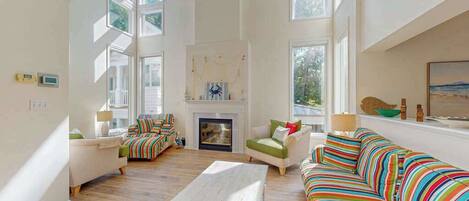 TV, fireplace, DVD player, offices