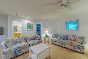 TV, fireplace, DVD player, offices - Sea Colony Tennis house with tennis court, basketball court, gym, & sauna (Bethany Beach)