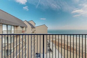 Property grounds - Ninth floor condo with new furniture, decor, paint for 2025, photos forthcoming (Bethany Beach)