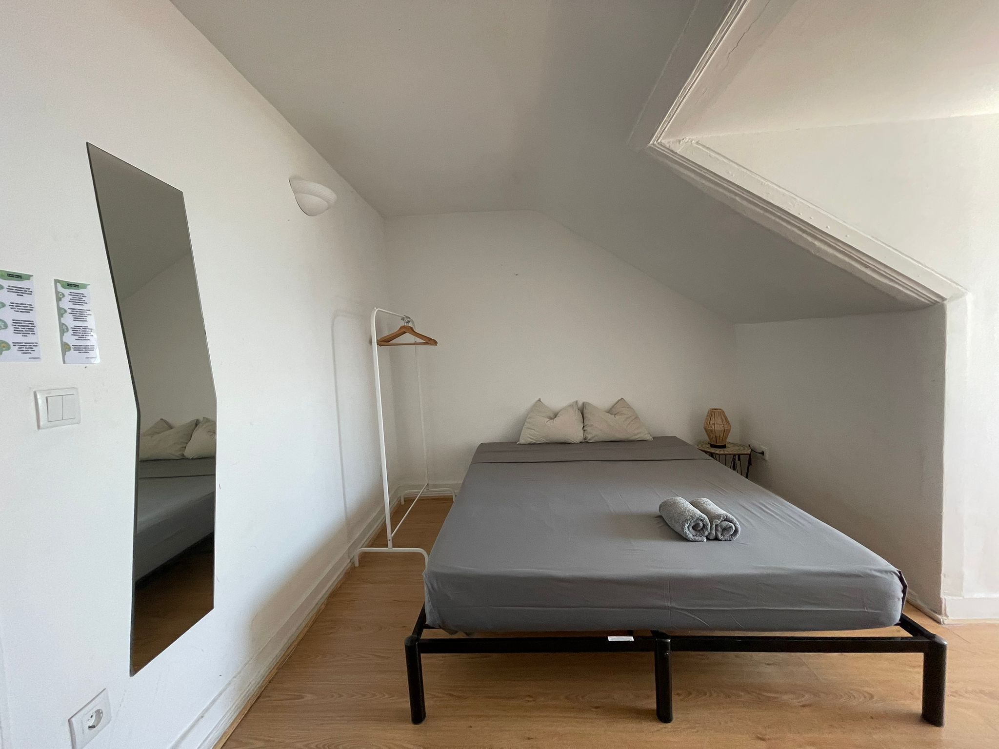 Basic Double Room, Ocean View | Desk