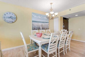 Dining - Sea Colony Ocean 5th floor condo w/ gym, elevator, and free WiFi (Bethany Beach)