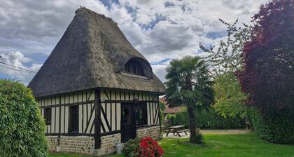 Gîte La Petite Chaumière nahe Honfleur, 2–5 Personen, mit Pool