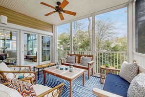 TV, fireplace - Sea Colony Tennis house with gym, grill, & pool (Bethany Beach)