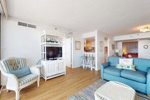 TV, offices - Sea Colony Ocean 4th floor condo with gym, sauna, & balcony (Bethany Beach)