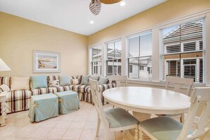 Interior - Bayside Resort house w/ golf on-site, private gas grill, pool & basketball court (Selbyville)