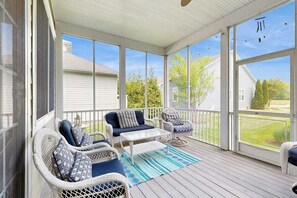 Property grounds - Bayside Resort house with pool, lakefront, golf on-site, & tennis court (Selbyville)