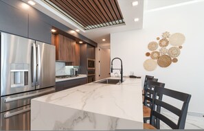 House, Smoking | 2 bedrooms - Beachfront 2BR Condo Pool Ocean Views Resort (Puerto Peñasco)