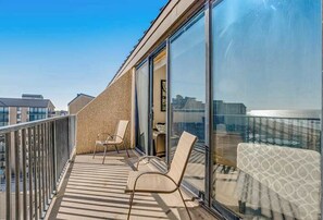 Property grounds - Sea Colony 9th-Floor Condo with Ocean View, Elevator, and Shared Sauna/Gym (Bethany Beach)