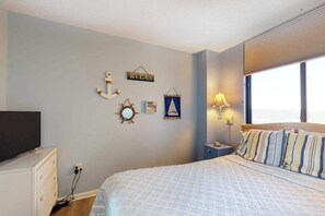 Iron/ironing board, WiFi, bed sheets - Sea Colony Ocean 5th floor condo w/ tennis court, pool, and elevator (Bethany Beach)