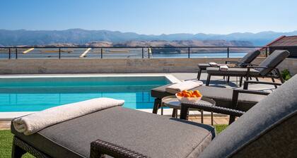 Villa Storia in Pag - Haus für 6-8 Personen