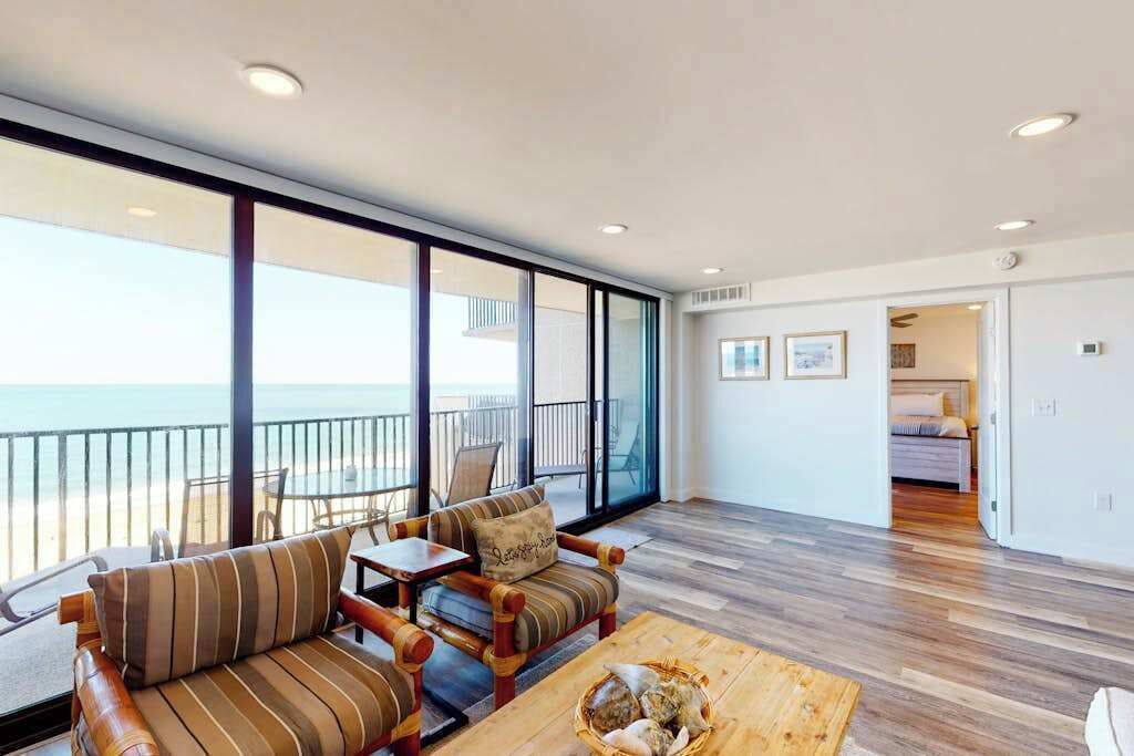 TV, DVD player, offices