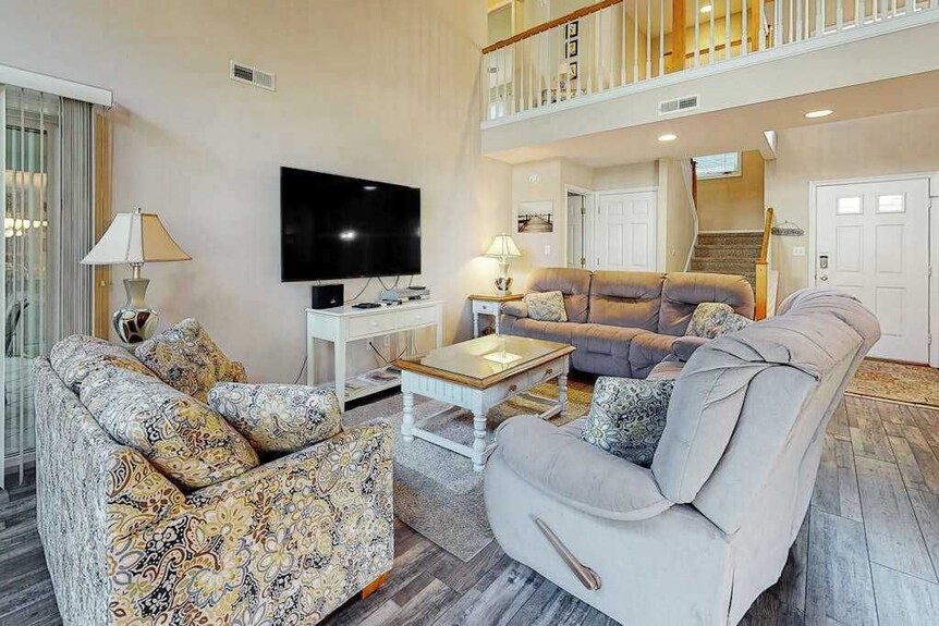 Sea Colony Tennis House With Basketball Court, Sauna, Fireplace, & Gym - 貝瑟尼灘