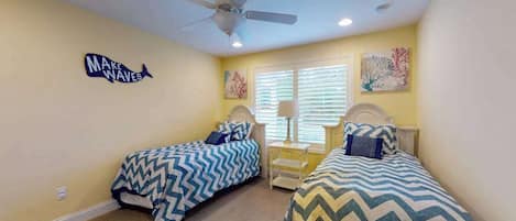 Iron/ironing board, travel cot, WiFi, bed sheets