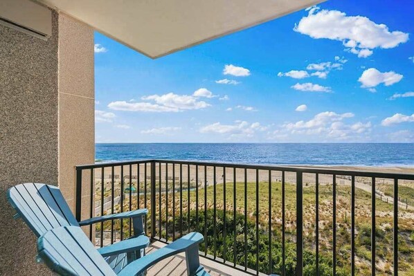 Property grounds - Sea Colony Ocean 5th floor condo w/ free WiFi, elevator, and balcony (Bethany Beach)