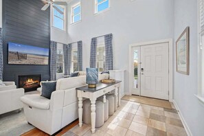 TV, DVD player, offices - Bayside Resort house w/ pool, hot tub, gym, basketball court, and golf on-site (Selbyville)