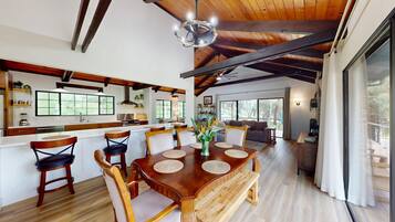 Rumah, 2 kamar tidur | Tempat makan