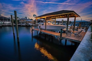 House, 4 Bedrooms | Marina - Gulfcoast Oasis - 910 Golf Island Dr 4 Bedroom Home (Apollo Beach)