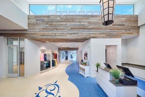 Lobby - Bayside Resort townhouse w/ gym, private gas grill, pool, and free WiFi (Selbyville)