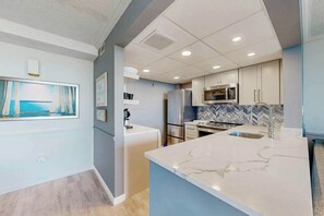 Fridge, microwave, oven, stovetop - Sea Colony Ocean 2nd-floor condo with elevator and gym near beach (Bethany Beach)
