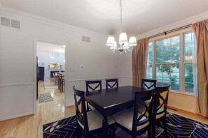 Dining - Bethany Lakes house with a community pool, gym, tennis & free WiFi (Bethany Beach)