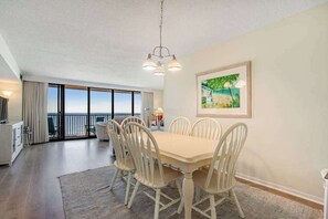 Dining - Sea Colony Ocean 10th floor condo w/ tennis court & elevator (Bethany Beach)